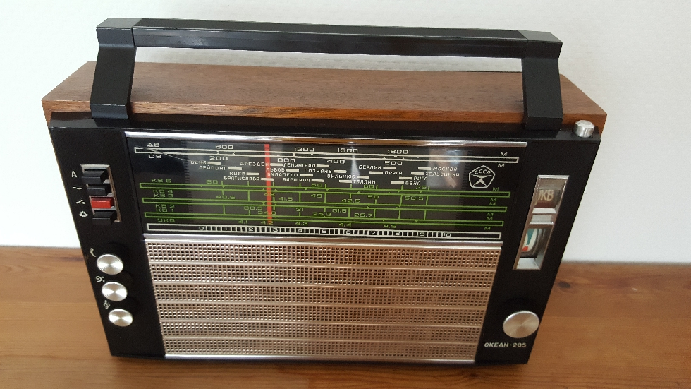 Okeah 205 Russische transistor radio + 1975